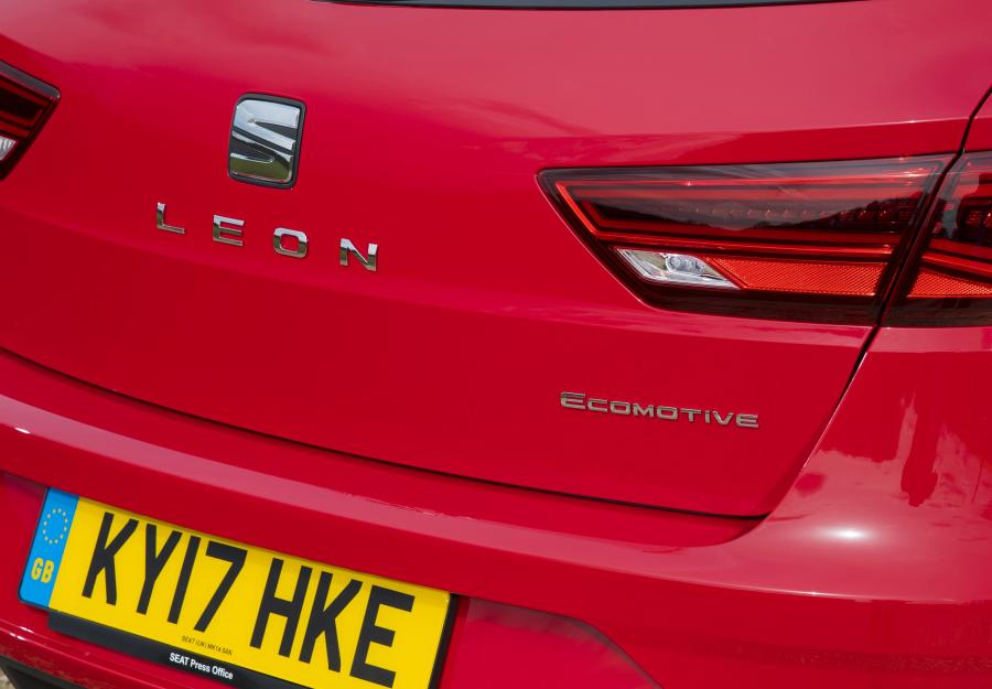 Детали экстерьера Seat Leon ST Ecomotive 2017 года  (UK) (фото 10 из 17)